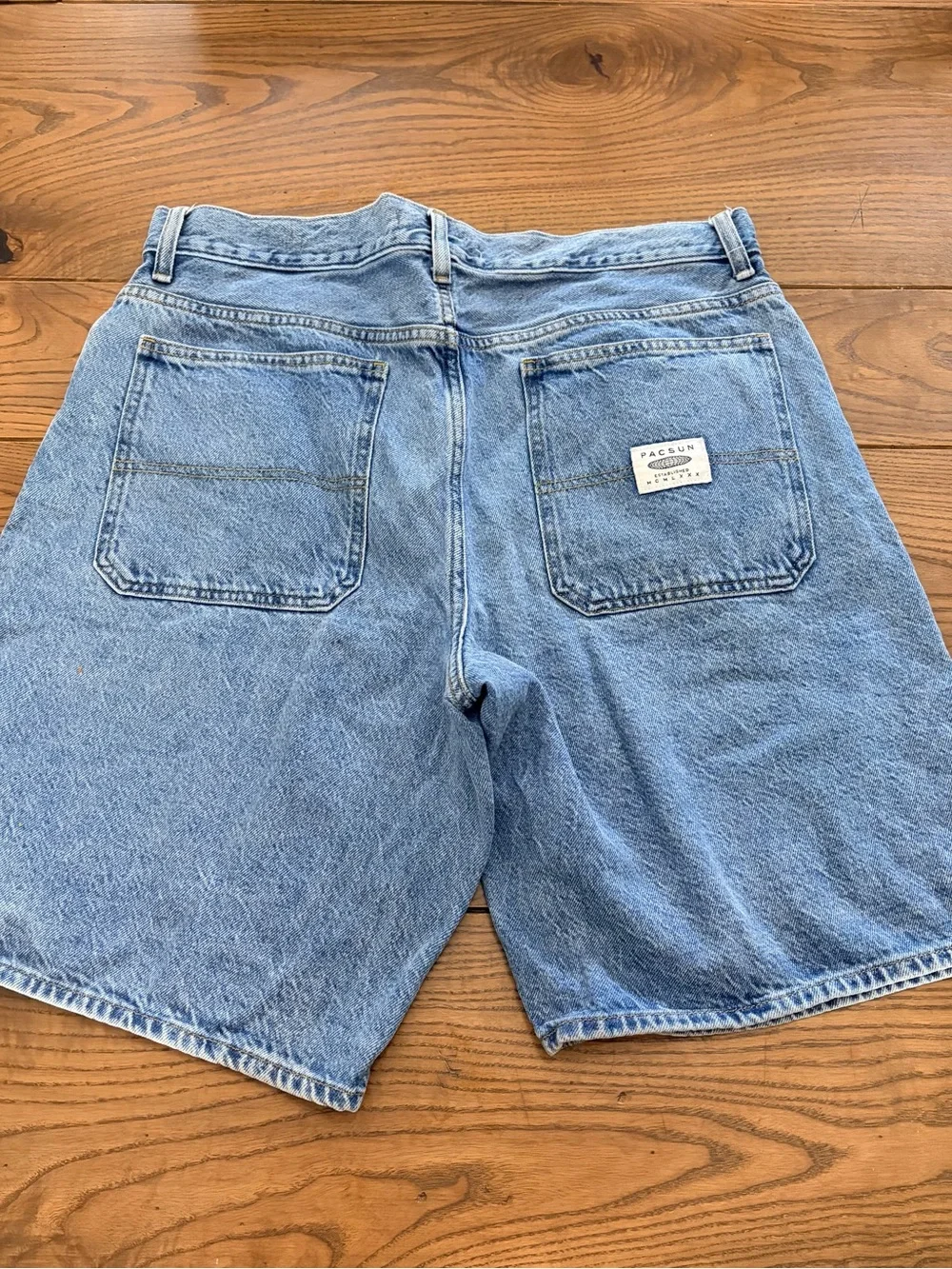 Pacsun men’s Baggy Jean Shorts